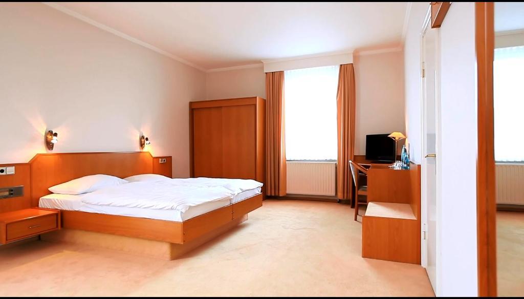 Hotel Royal Elmshorn Rum bild